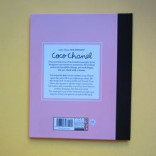 Last inn bildet i Galleri-visningsprogrammet, Little people, big dreams: Coco Chanel