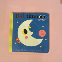 Load image into Gallery viewer, Hei, tittei: God natt
