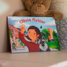 Last inn bildet i Galleri-visningsprogrammet, Olivia flytter

